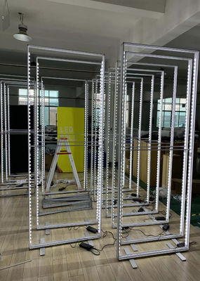A cabine dobro da feira profissional da caixa leve do lado SEG indica 1000x2200x80mm para a cabine da expo