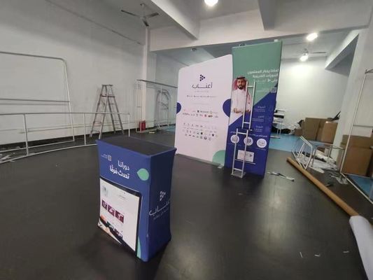 A exposição da feira profissional da expo do ODM indica o arrendamento da cabine de Redardant 10x20 do quadro 3x3